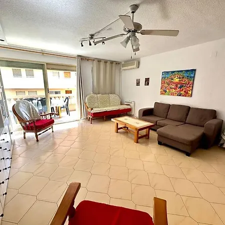 Mistral 3 Bed 2 Bath With Pool