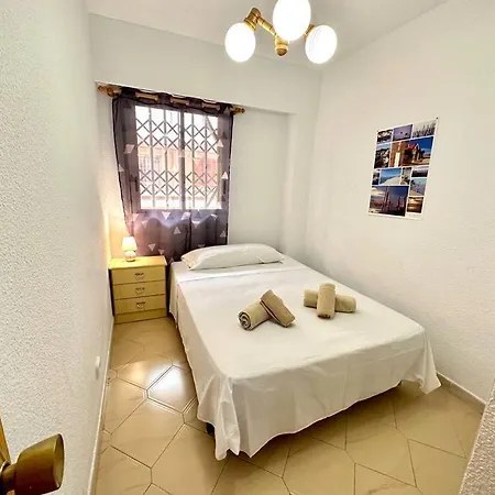 Mistral 3 Bed 2 Bath With Pool 公寓
